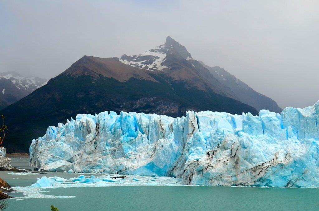 Claudio Veliz, Glaciers, Argentine